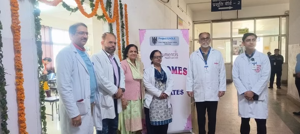 कैसे होती है सर्जरी – लाइव सर्जरी में मिली ट्रेनिंग