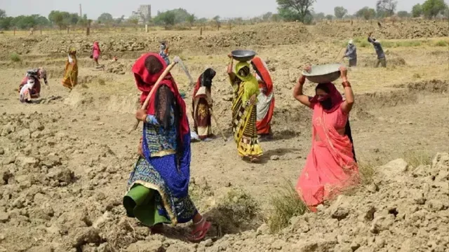 देहरादून में मनरेगा योजनाएं ठप, 50 करोड़ से ज्यादा का भुगतान बकाया