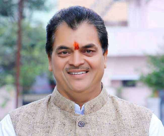 अविवाहित, विधवा, तलाकशुदा पुत्रियों के पारिवारिक पेंशन की स्वीकृति देने पर विचार