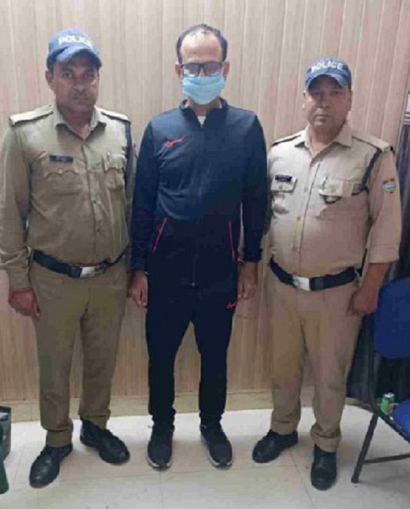 “रजिस्ट्रार आफिस में अभिलेखों के साथ छेड़छाड़: दून के प्रमुख वकील कमल विरमानी गिरफ्तार”