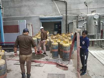 Selaqui:LPG गैस रिसाव से लगी भीषण आग, 11 कर्मचारी झुलसे, चार गंभीर