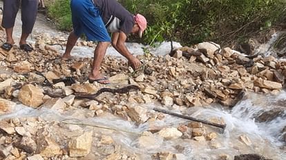 उत्तरकाशी में सिलक्यारा के पास एक और सुरंग से ‘खतरों’ का रिसाव, ग्रामीणों की बढ़ रही चिंता