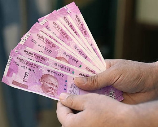 “जालसाज महिला ने सचिवालय में धोखाधड़ी कर 17 लाख रुपये ठगे”