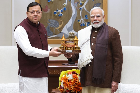 मुख्यमंत्री ने दिल्ली में प्रधानमंत्री से शिष्टाचार भेंट