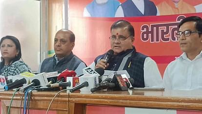 भाजपा अध्यक्ष महेंद्र भट्ट ने पूर्व सीएम त्रिवेंद्र को दी नसीहत, कहा – संयम के साथ रखनी चाहिए बात