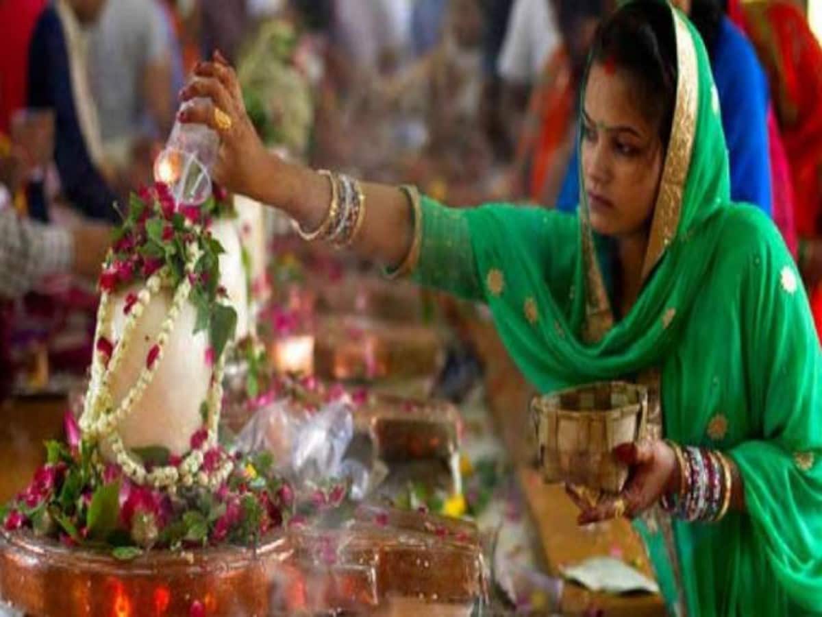 शिवलिंग पर मूंग चढ़ाने के फायदे नहीं जानते हैं तो जान लीजिये