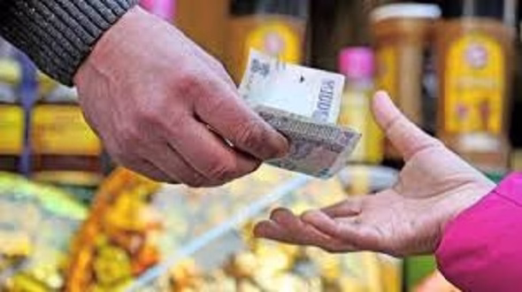 इन लोगों को कतई उधार न दें पैसा