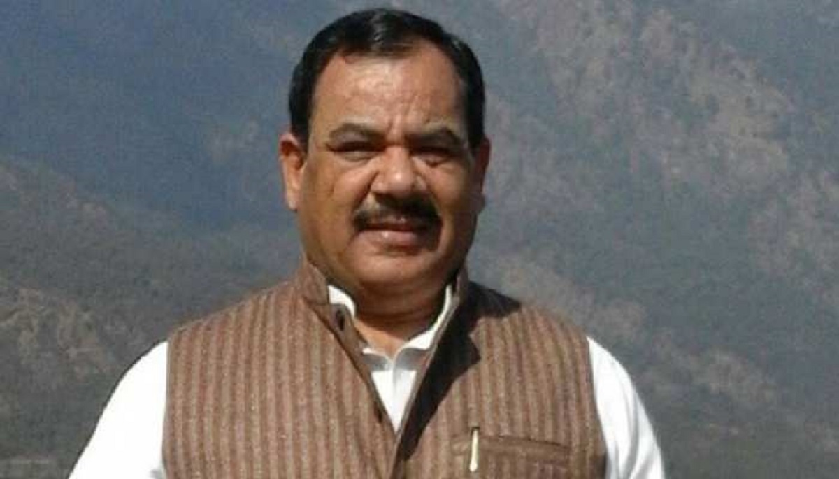 हरक कोई नई सियासी खिचड़ी तो नहीं पका रहे! राज्यपाल भगत सिंह कोश्यारी से मुलाकात के बाद BJP-कांग्रेस कैंप में हलचल