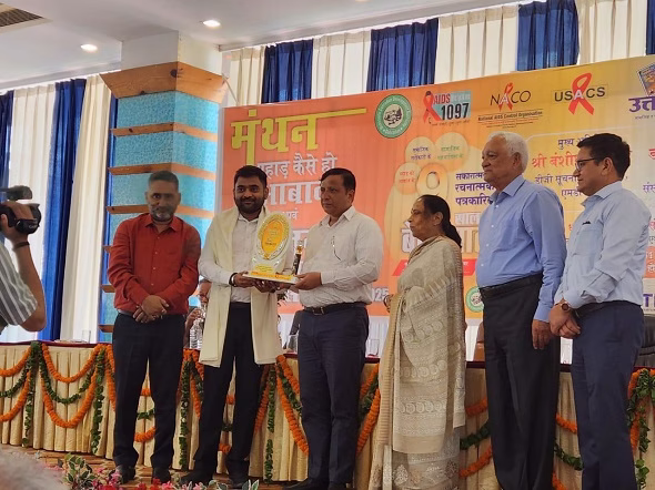 उत्तरजन टुडे का 9वां स्थापना दिवस समारोह देहरादून में धूमधाम से संपन्न, ‘मंथन’ संगोष्ठी रही आकर्षण का केंद्र