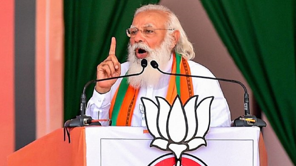 Ram Mandir: सीएम योगी ने रखा राम मंदिर के गर्भगृह का पहला पत्थर, देखिए भव्य कार्यक्रम की तस्वीरें