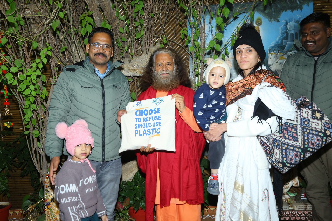 भारतीय वन सेवा के अधिकारियों का डेलिगेशन पहुंचा परमार्थ निकेतन