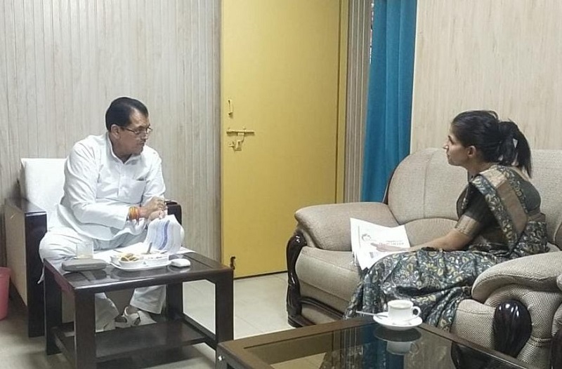 मंत्री डॉ प्रेमचंद अग्रवाल ने स्मार्ट सिटी के कार्यों की समीक्षा की बैठक: